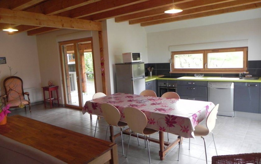 Location de vacances - Gîte à Hunawihr - Coin  cuisine et salle à manger