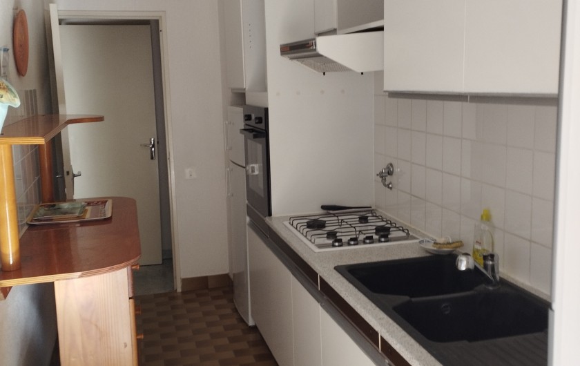 Location de vacances - Appartement à Cannes - Cannes beach-Cuisine . Vue depuis  terrasse