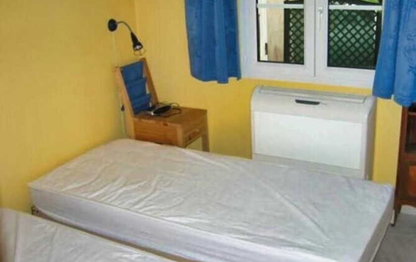 Location de vacances - Villa à Caromb - Chambre studio