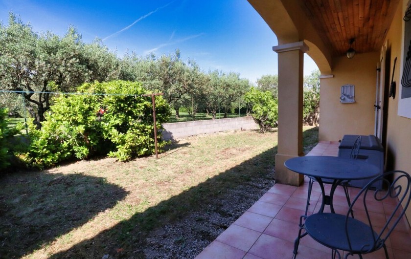 Location de vacances - Villa à Caromb - Terrasse nord