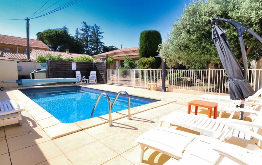 Location de vacances - Villa à Caromb - Piscine