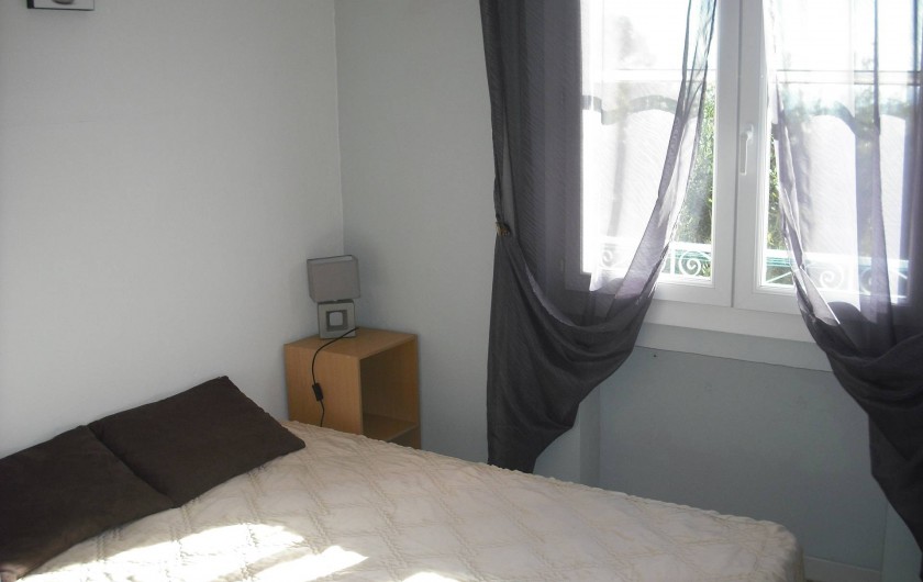 Location de vacances - Appartement à San-Giuliano - Chambre 1 lit double