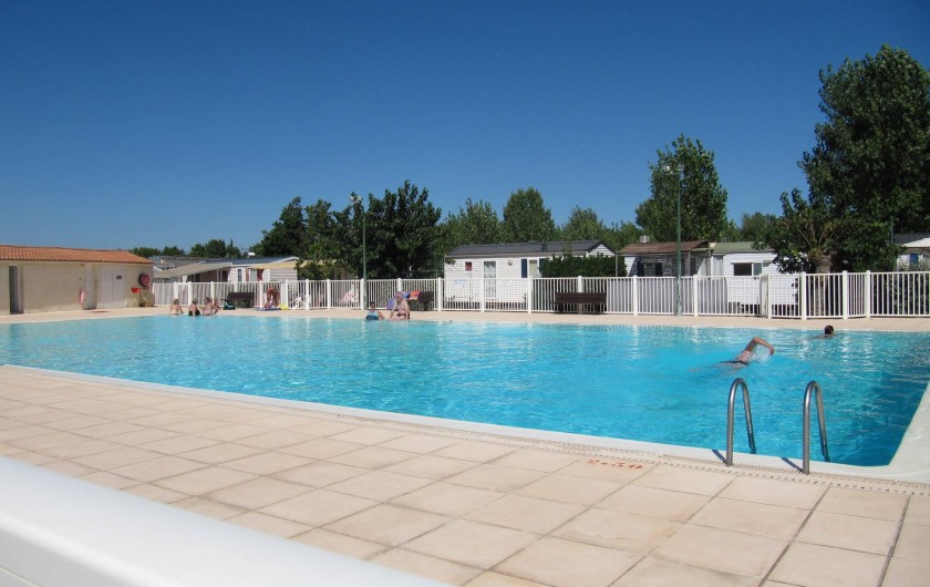 Location de vacances - Bungalow - Mobilhome à Saint-Aygulf - piscine