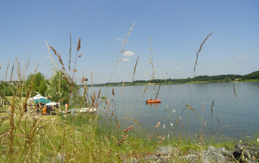 Location de vacances - Gîte à La Sauvetat-du-Dropt - Lac de l'Escourroux 1 km
