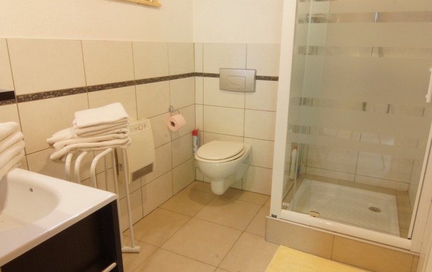 Location de vacances - Gîte à Hohrod - Salle d'Eau (Douche)