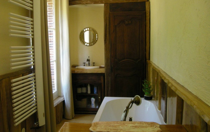 Location de vacances - Château - Manoir à Boissy-lès-Perche - Salle de Bain de la Chambre 2