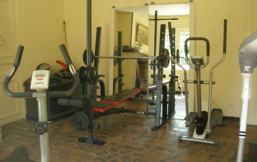 Location de vacances - Château - Manoir à Boissy-lès-Perche - Salle de Sport
