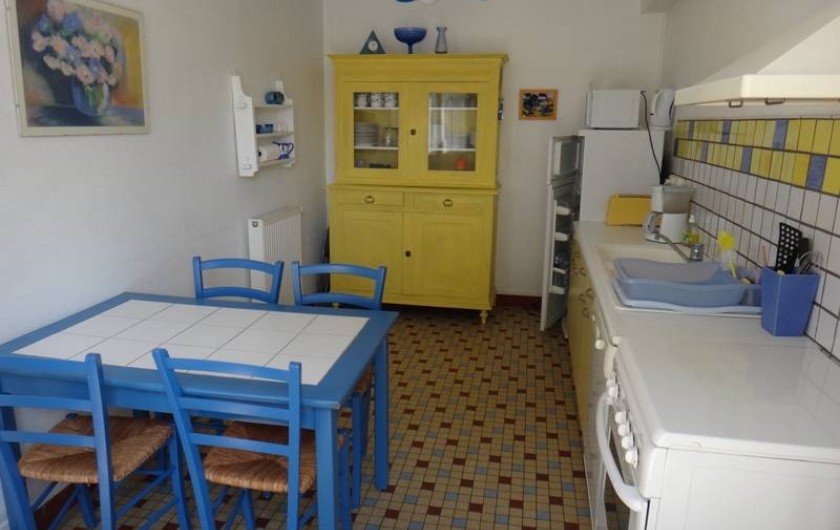 Location de vacances - Maison - Villa à Saint-Malo - Cuisine avec tout le matériel nécessaire
