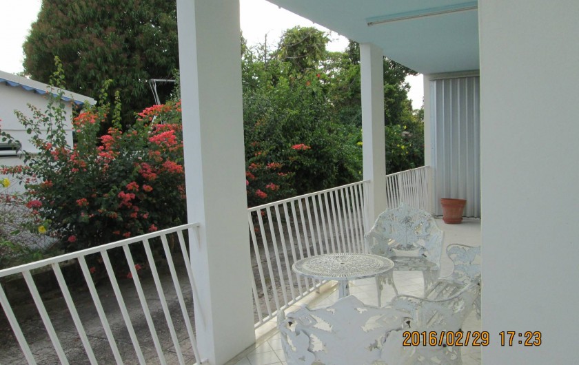 Location de vacances - Villa à Grand-Bourg - Térrasse