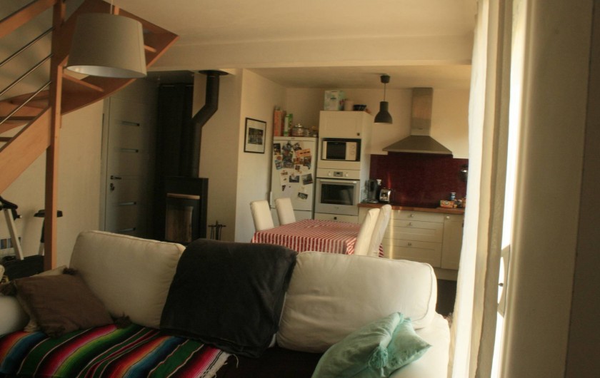 Location de vacances - Maison - Villa à Pluneret - le séjour salon avec canapé 3 places convertible