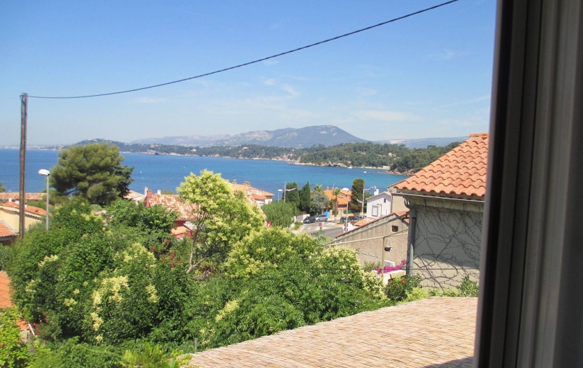 Location de vacances - Maison - Villa à Le Pradet - Vue mer, à quelques mètres des plages
