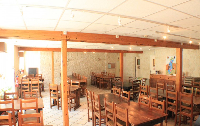 Location de vacances - Gîte à Saint-Julien-en-Vercors - Salle de restauration