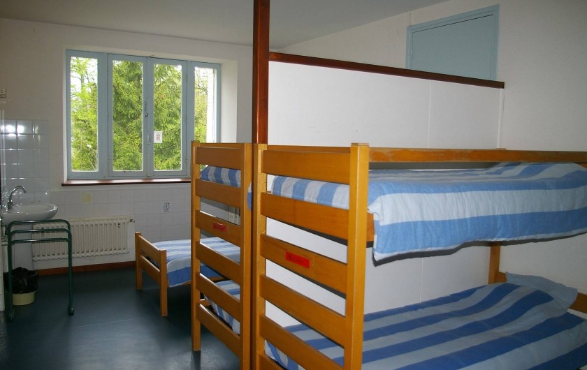 Location de vacances - Gîte à Saint-Julien-en-Vercors - Chambre 7 lits