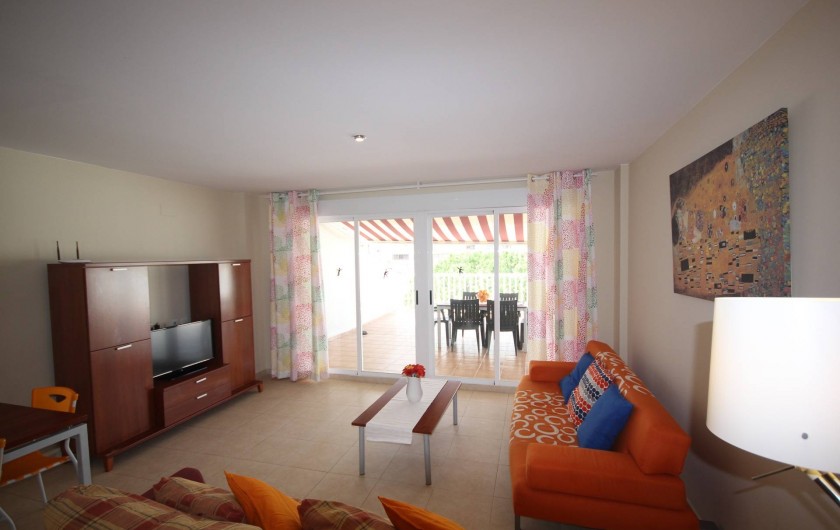 Location de vacances - Appartement à Oropesa del Mar - Séjour/salle à manger. Atico