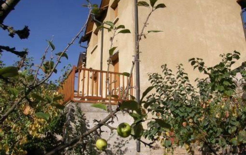 Location de vacances - Maison - Villa à Sainte-Énimie - La terrasse surplombant la vallée