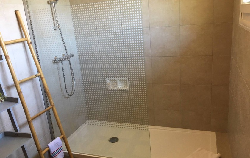 Location de vacances - Appartement à Porto-Vecchio - SALLE DE BAIN