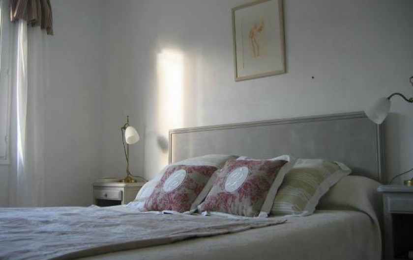 Location de vacances - Villa à Le Palais - chambre grand lit double rez-de chaussée