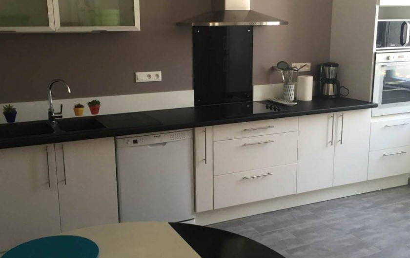 Location de vacances - Gîte à Irouléguy - GITE ARRADOY-CUISINE EQUIPEE