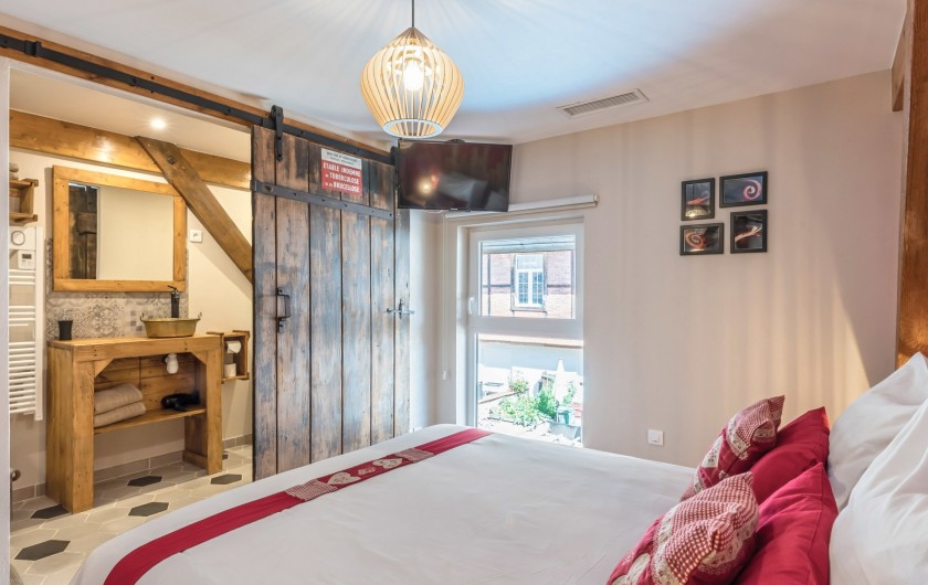 Location de vacances - Gîte à Ungersheim - La Chambre Rouge