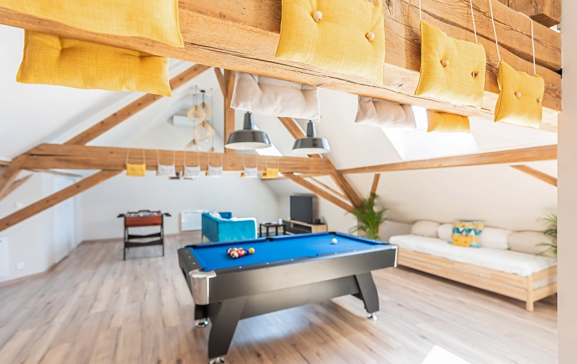 Location de vacances - Gîte à Ungersheim - La Salle de Jeux / Billard