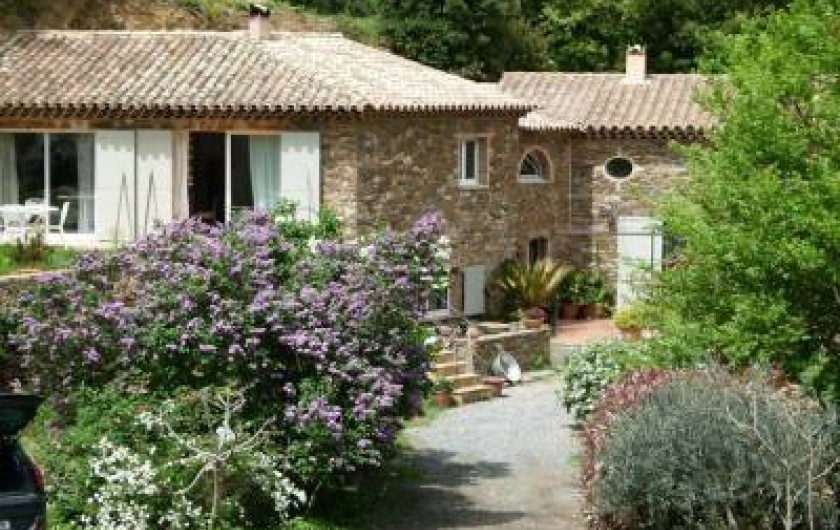 Location de vacances - Chambre d'hôtes à La Garde-Freinet - bastide en pierre