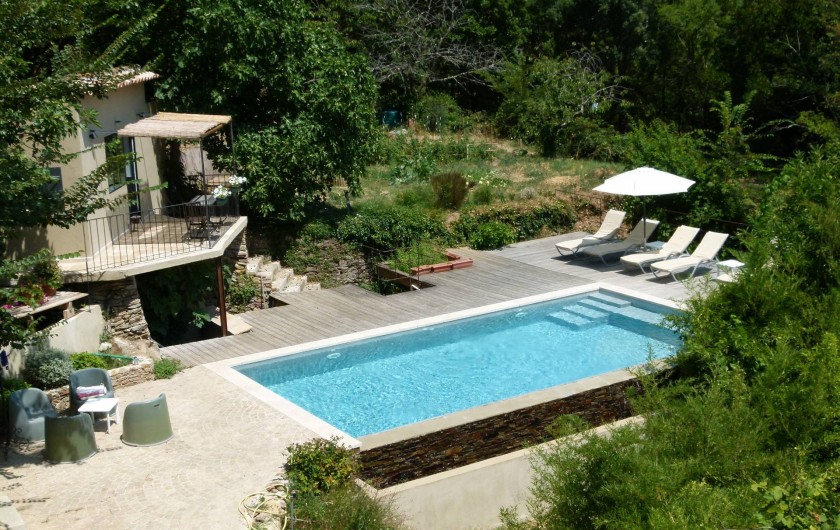 Location de vacances - Chambre d'hôtes à La Garde-Freinet - vue  du cabanon