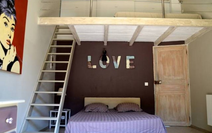 Location de vacances - Chambre d'hôtes à La Garde-Freinet - chambre famille dans la maison   DISPO EN JUIN