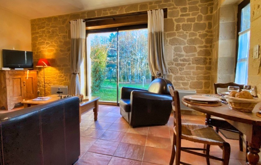 Location de vacances - Chambre d'hôtes à Saint-Crépin-et-Carlucet - Séjour gîte