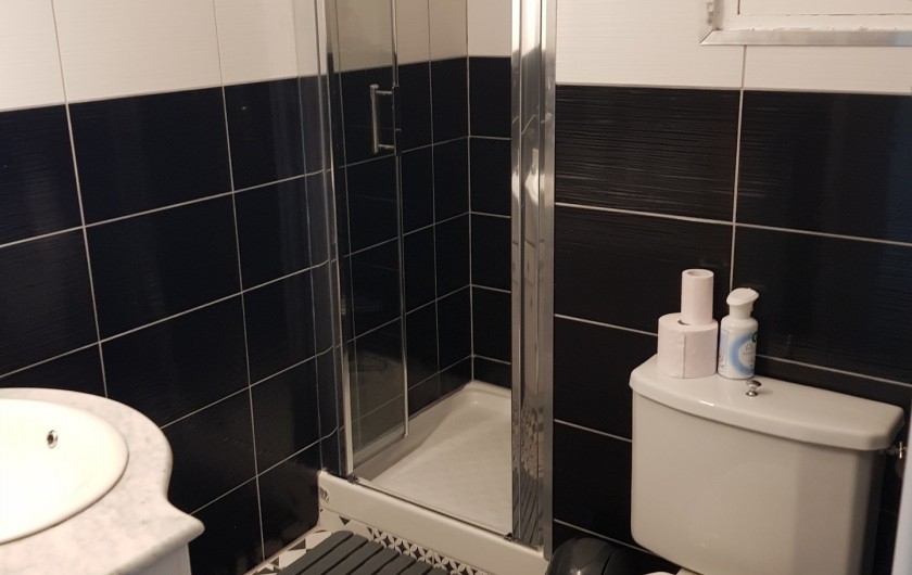 Location de vacances - Appartement à Argelès-sur-Mer - sale de douche /WC