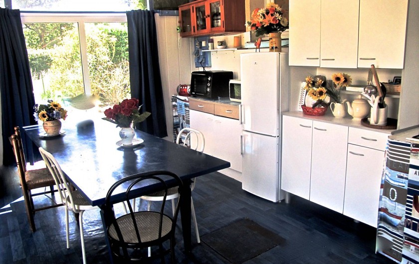 Location de vacances - Villa à Soulac-sur-Mer - interieur VERANDA