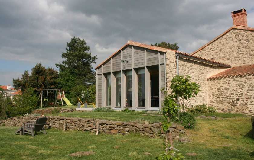 Location de vacances - Gîte à Château-Guibert - Détail du jardin