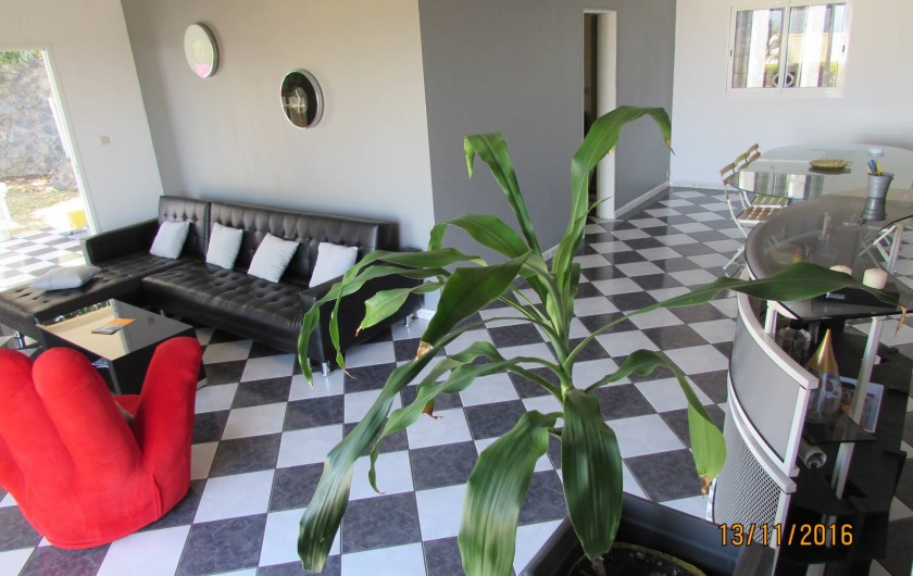 Location de vacances - Villa à Bois De Nèfles - Séjour / salle à manger