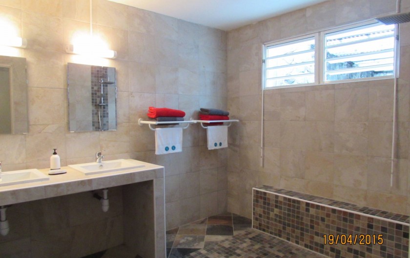 Location de vacances - Villa à Bois De Nèfles - Salle d'eau