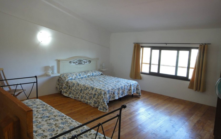 Location de vacances - Appartement à Cecina - chambre Tasso