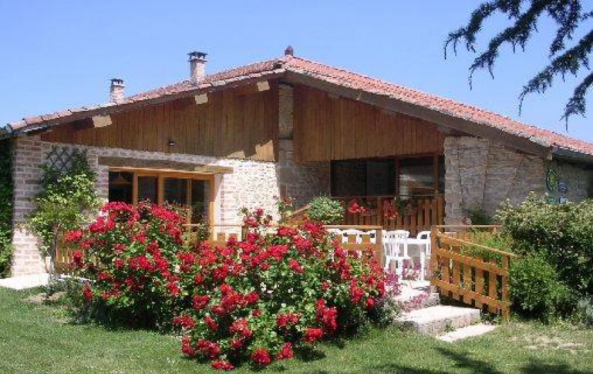 Location de vacances - Chambre d'hôtes à Saint-Lattier - coté terrasse