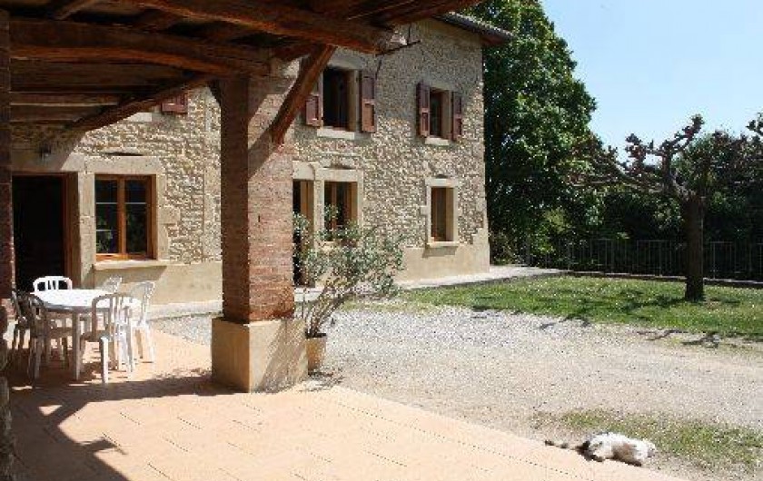 Location de vacances - Chambre d'hôtes à Saint-Lattier - la cour