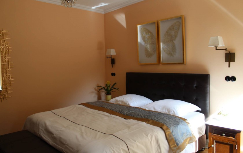 Location de vacances - Appartement à Bad Ems - Chambre à coucher avec grand lit