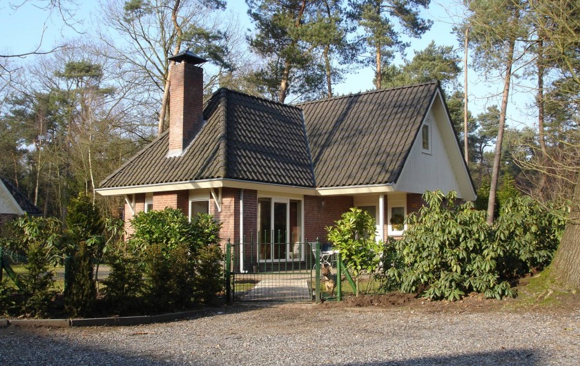 Location de vacances - Chalet à Beekbergen - huisje met ruime parkeerplaats voor  auto's