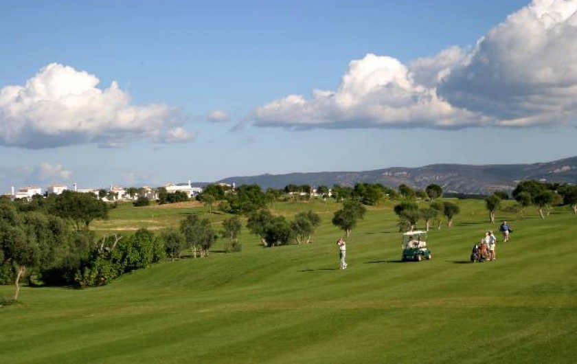 Location de vacances - Villa à Benalup-Casas Viejas - Golf 18 trous rénové en 2017 avec départ n°1 à 50 m de la villa