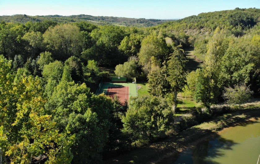 Location de vacances - Maison - Villa à Payrac - Le tennis du Colombié   (à 250 m de la maison OWI)
