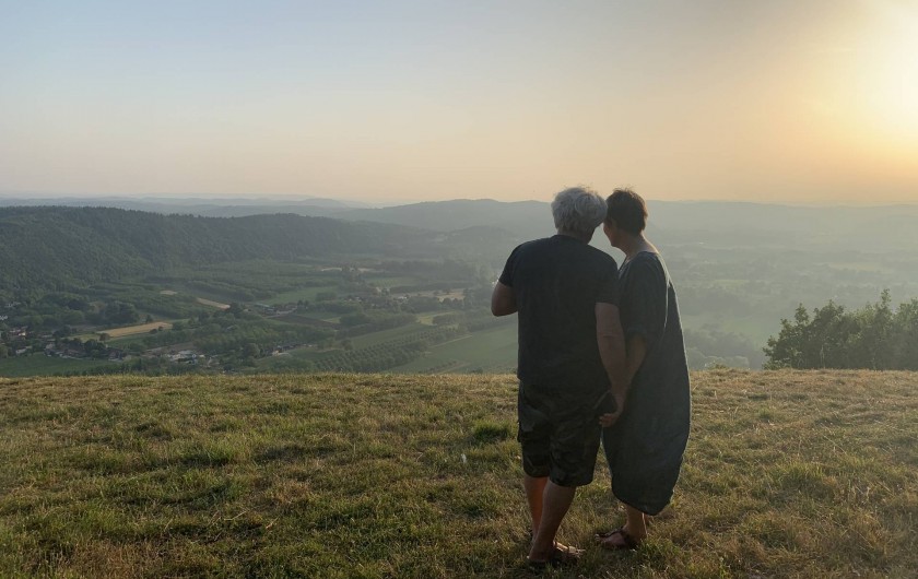 Location de vacances - Maison - Villa à Payrac - Couché du soleil au dessu de la vallée de al Dordogne