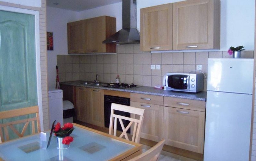 Location de vacances - Gîte à Badens - Gîte Muscat - cuisine / coin repas