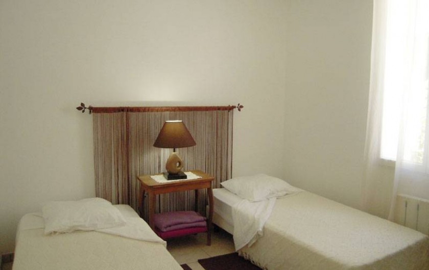 Location de vacances - Gîte à Badens - Gîte Muscat - chambre 2 lits
