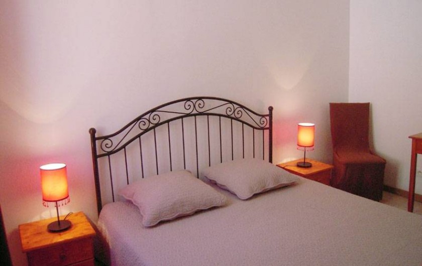 Location de vacances - Gîte à Badens - Gîte Muscat - chambre lit double