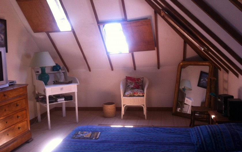 Location de vacances - Mas à Sainte-Marine - Chambre parentale de l'étage lit 160
