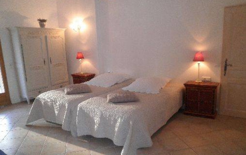 Location de vacances - Chambre d'hôtes à Cotignac - chambre l'Olivette