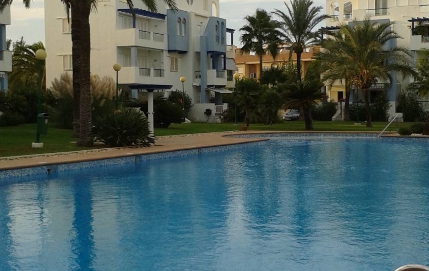 Location de vacances - Appartement à Dénia - Appartement au centre avec la terrasse  équipée d'une banne