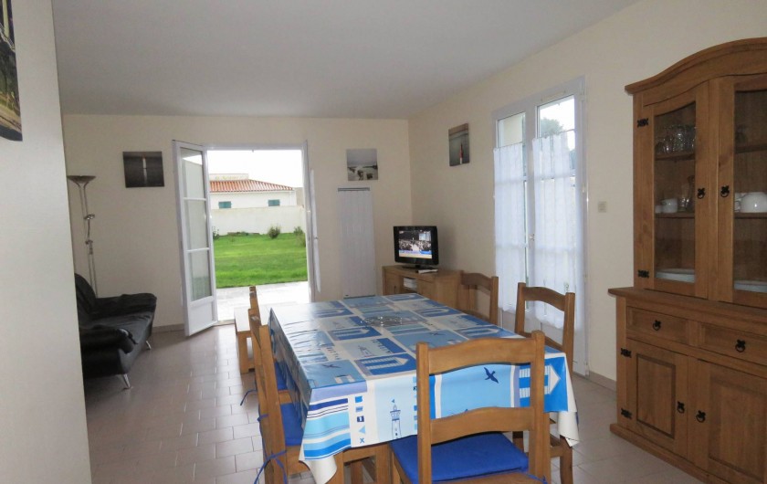 Location de vacances - Villa à Ars-en-Ré - Vue  ensemble espace vie