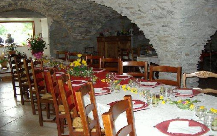Location de vacances - Gîte à Saint-Clément-sur-Durance - Salle à manger voûtée 70 m²