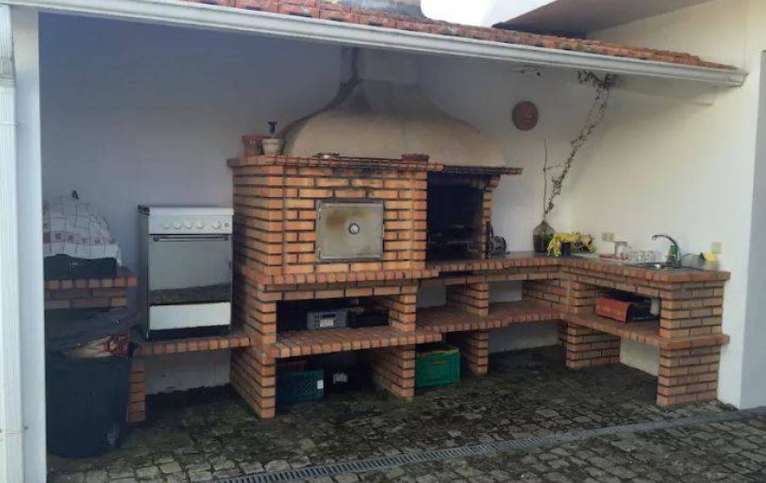 Location de vacances - Villa à Santo André - Barbecue